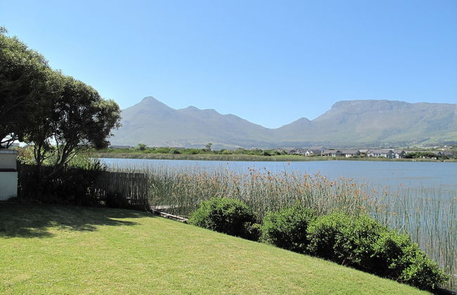 Stunning Cape Peninsula Holiday Villa With Pool - Foto 20