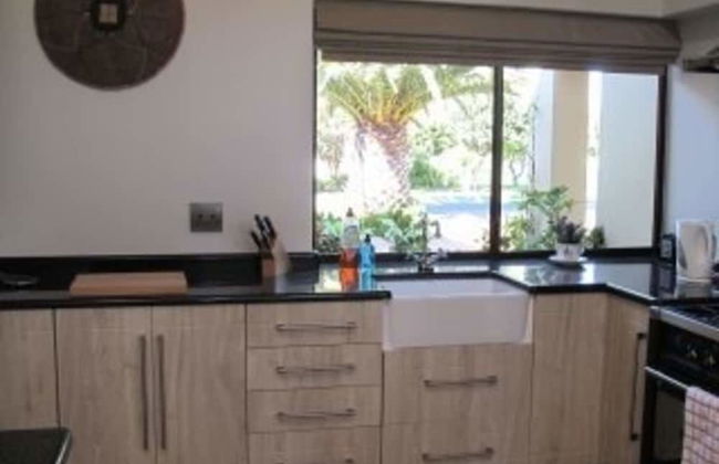 Stunning Cape Peninsula Holiday Villa With Pool - Foto 6