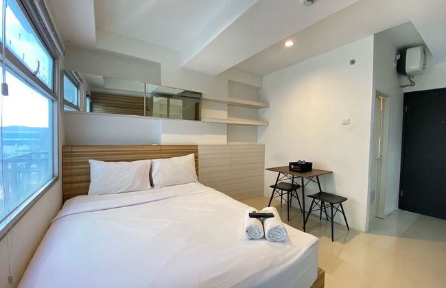 Artsy Private Studio Room At Grand Asia Afrika Bandung Apartment - Foto 1