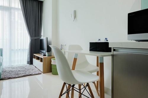 Photo 18 - Cozy and Tidy 1BR Apartment at Brooklyn Alam Sutera