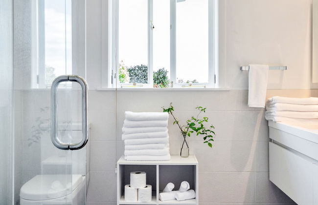 Bright Airy & Spacious 3 BR Home - Foto 27