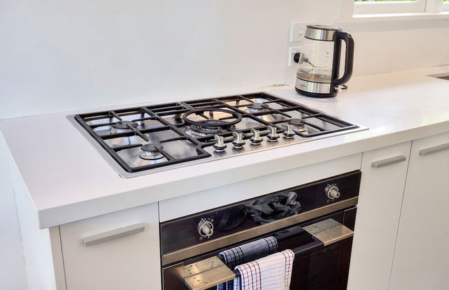 Bright Airy & Spacious 3 BR Home - Foto 14