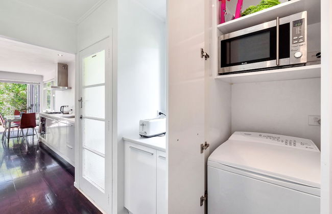 Bright Airy & Spacious 3 BR Home - Foto 24