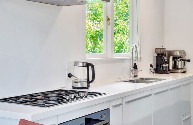 Bright Airy & Spacious 3 BR Home - Foto 13