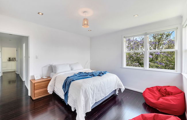 Bright Airy & Spacious 3 BR Home - Foto 5