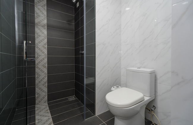 OYO Home 43951 Fair Studio Empire City Marriot - Foto 11