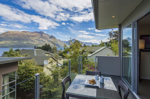 Photo 30 - LakeRidge Queenstown by Staysouth