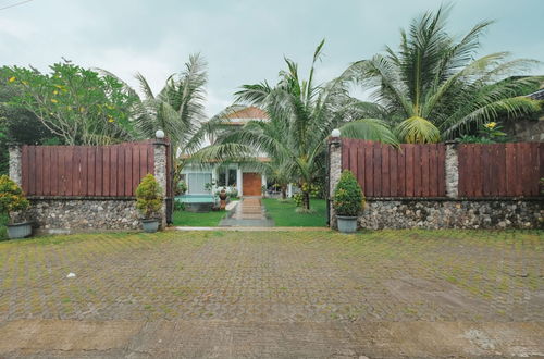 Photo 27 - Villa Prambanan Jogja with Private Swimming Pool by Simply Homy