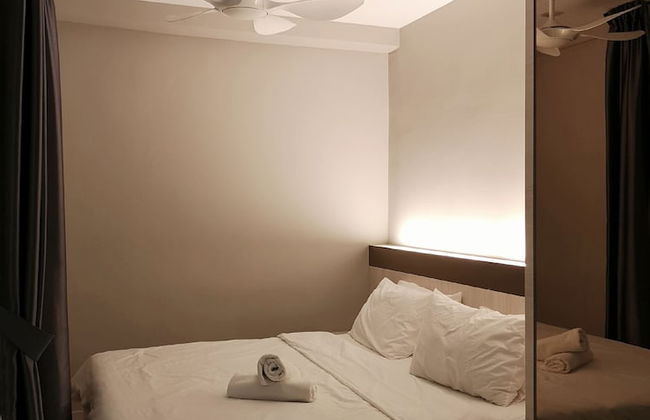 Mansion One 2 Bedroom Apartment - Photo 12