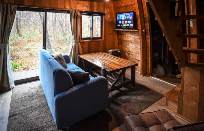 The Hut - Photo 11