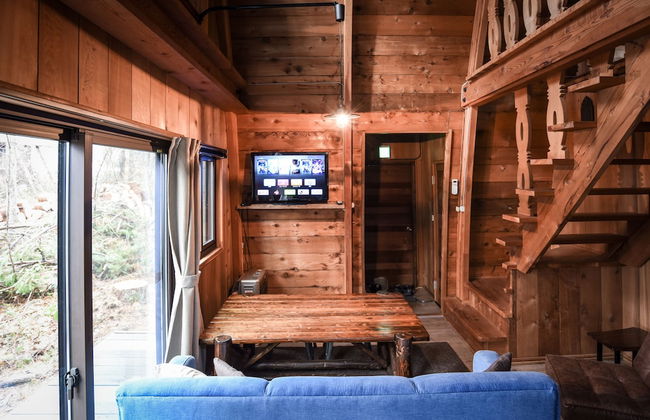 The Hut - Photo 12