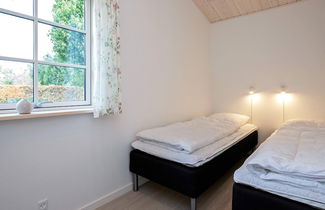 Photo 2 - 4 Person Holiday Home in Vaeggerlose