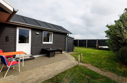 Photo 14 - 2 Person Holiday Home in Esbjerg V