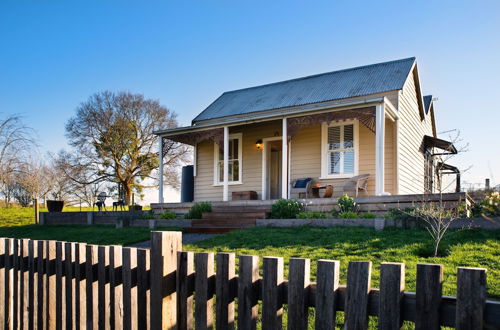 Photo 1 - Table Hill Cottage