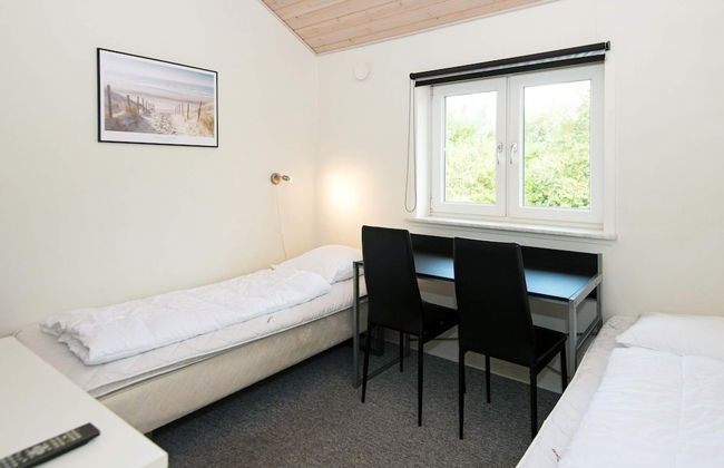 8 Person Holiday Home in Tarm - Foto 12