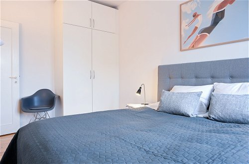 Photo 2 - Newly-renovated 2-bedroom Apartment in Charlottenlund