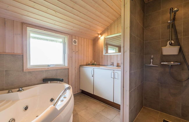 6 Person Holiday Home in Tarm - Foto 13