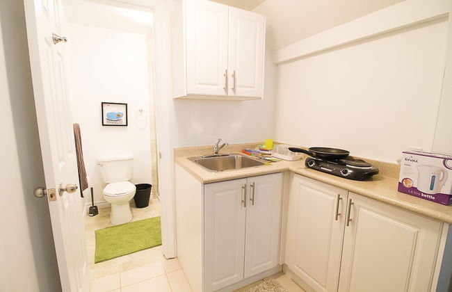 Studio Apartment near Kensington Market – Unit 3 - Photo 3