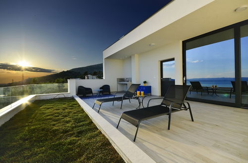 Photo 35 - Villa Nina Makarska With Heated Infinity Pool of 33 m2 and Stunning sea Views