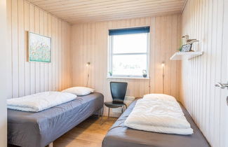 Photo 2 - 8 Person Holiday Home in Hvide Sande