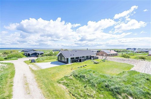 Photo 46 - 8 Person Holiday Home in Hvide Sande