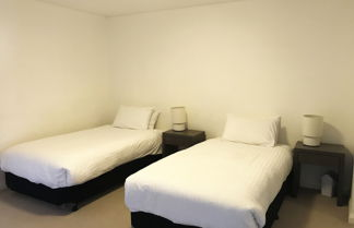 Photo 2 - Wyndel Large Two Bedroom