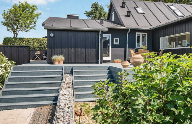 6 Person Holiday Home in Bjert - Foto 18