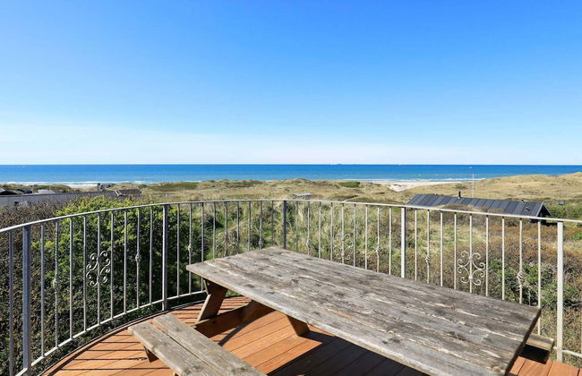 12 Person Holiday Home in Hirtshals-by Traum - Foto 54