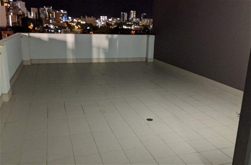 Foto 42 - Stunning Two-storey Apartment in Perth's CBD