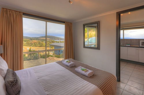 Photo 3 - Discover Bruny Island Holiday Accommodation