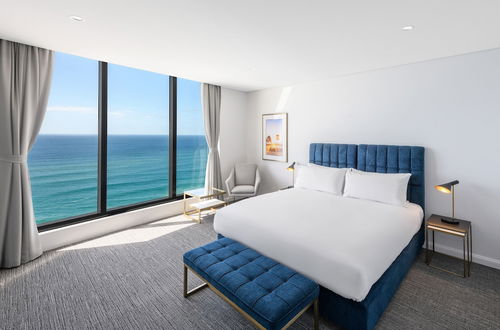 Photo 23 - Meriton Suites Surfers Paradise