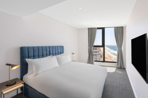 Photo 25 - Meriton Suites Surfers Paradise