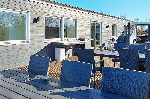 Foto 21 - Luxurious Holiday Home in Jutland with Outdoor Hot Tub