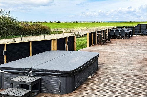 Photo 24 - Luxurious Holiday Home in Jutland with Outdoor Hot Tub