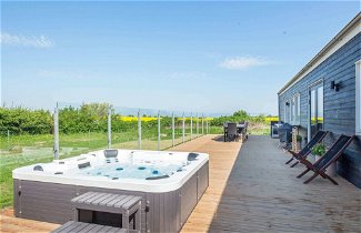 Foto 1 - Luxurious Holiday Home in Jutland with Outdoor Hot Tub