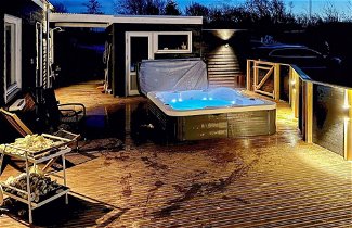 Foto 3 - Luxurious Holiday Home in Jutland with Outdoor Hot Tub