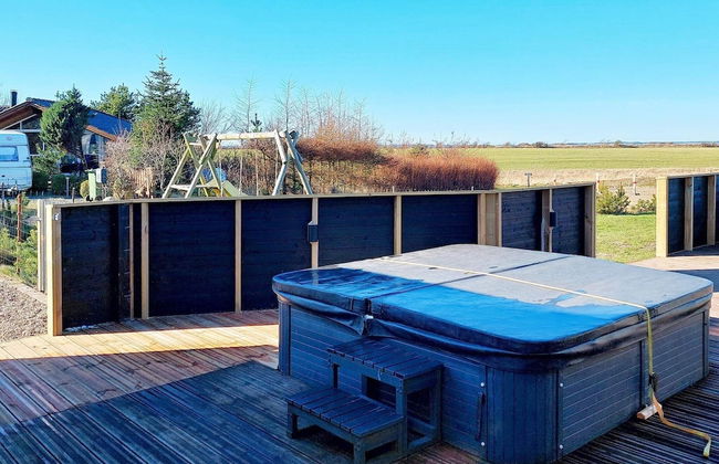 Luxurious Holiday Home in Jutland with Outdoor Hot Tub - Foto 4