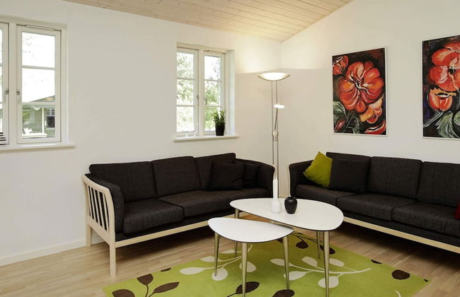 6 Person Holiday Home in Laeso - Foto 3
