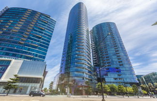 Photo 1 - Apartments Melbourne Domain - New Quay Docklands