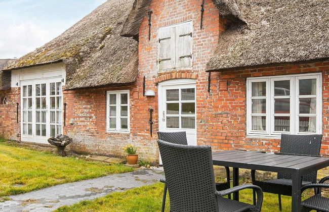 6 Person Holiday Home in Hojer - Foto 41