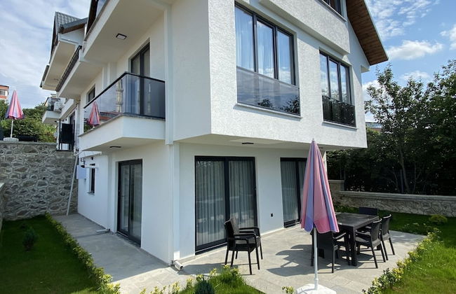 Villa Deniz - Photo 1