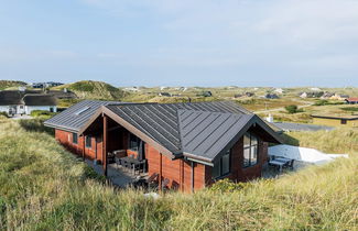 Foto 1 - 8 Person Holiday Home in Hvide Sande