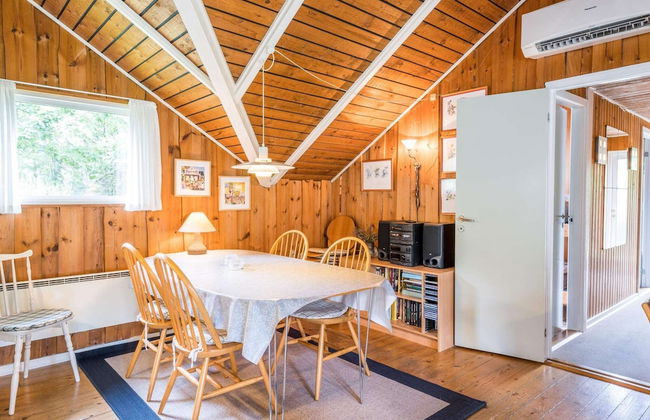 8 Person Holiday Home in Henne - Foto 13