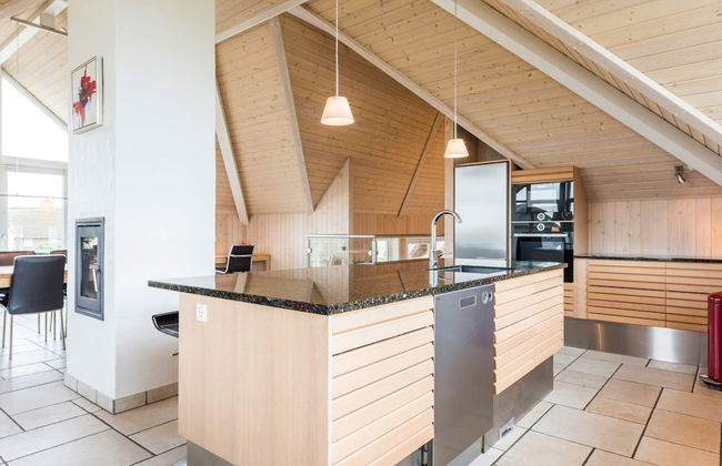 12 Person Holiday Home in Blavand - Foto 36