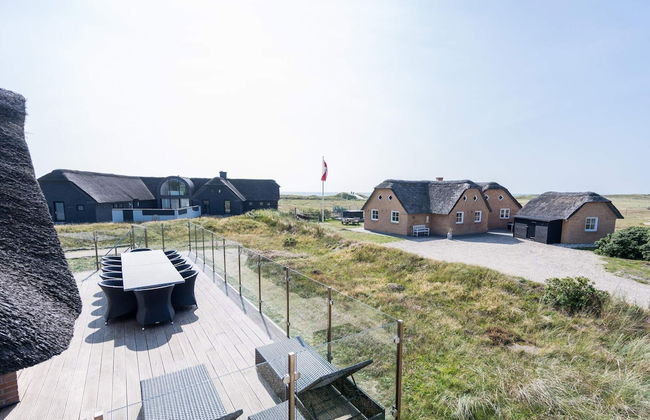 12 Person Holiday Home in Blavand - Foto 49