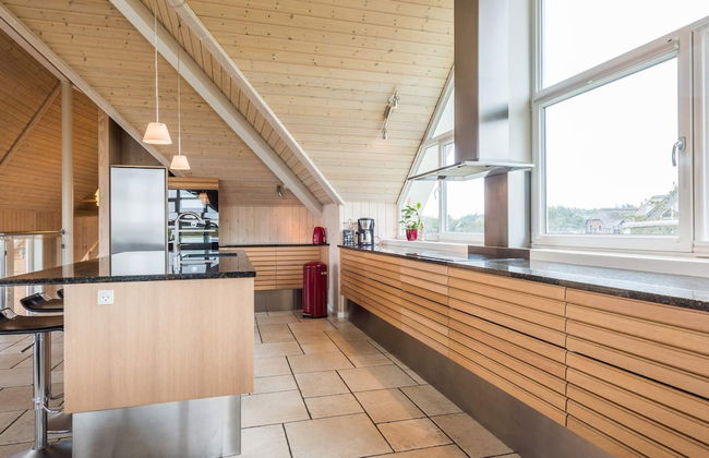 12 Person Holiday Home in Blavand - Foto 22