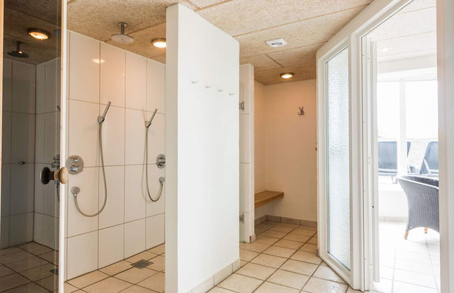 12 Person Holiday Home in Blavand - Foto 28