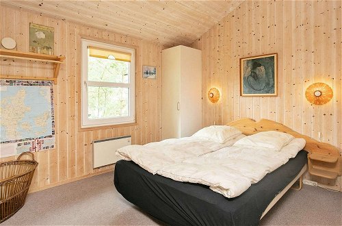 Foto 2 - 8 Person Holiday Home in Saeby