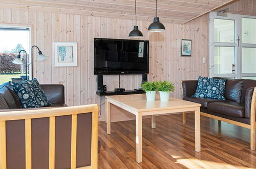 Photo 9 - 14 Person Holiday Home in Ebeltoft