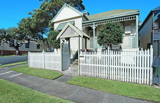 Photo 1 - Stallard Cottage